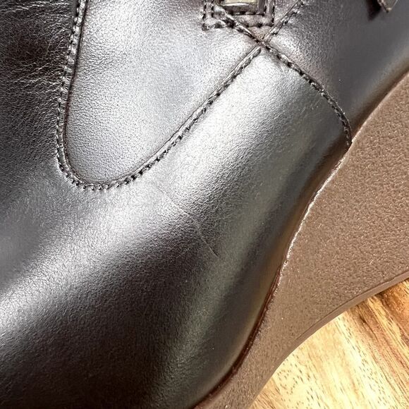 UGG Black and Brown Ankle Boots - Picture 12 of 12